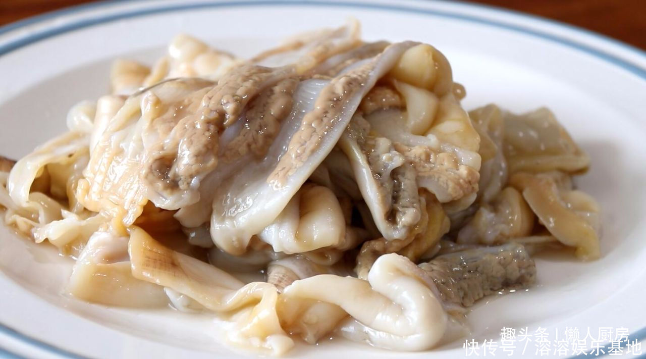 凉拌|夏天最爱吃的凉拌菜,2根芹菜,一点大蛏王,教你做一盘凉拌蛏子