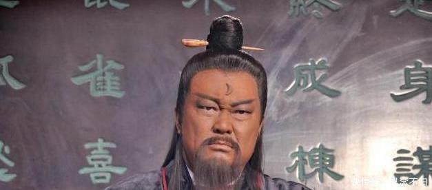 一夜间|包拯去世后，那个武功高强的展昭一夜间消失了，究竟发生了何事