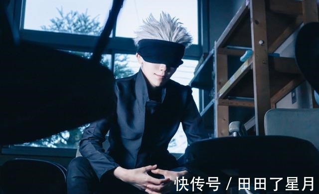 cos|帅小伙惊艳cos《咒术回战》五条悟!次元壁已打破!