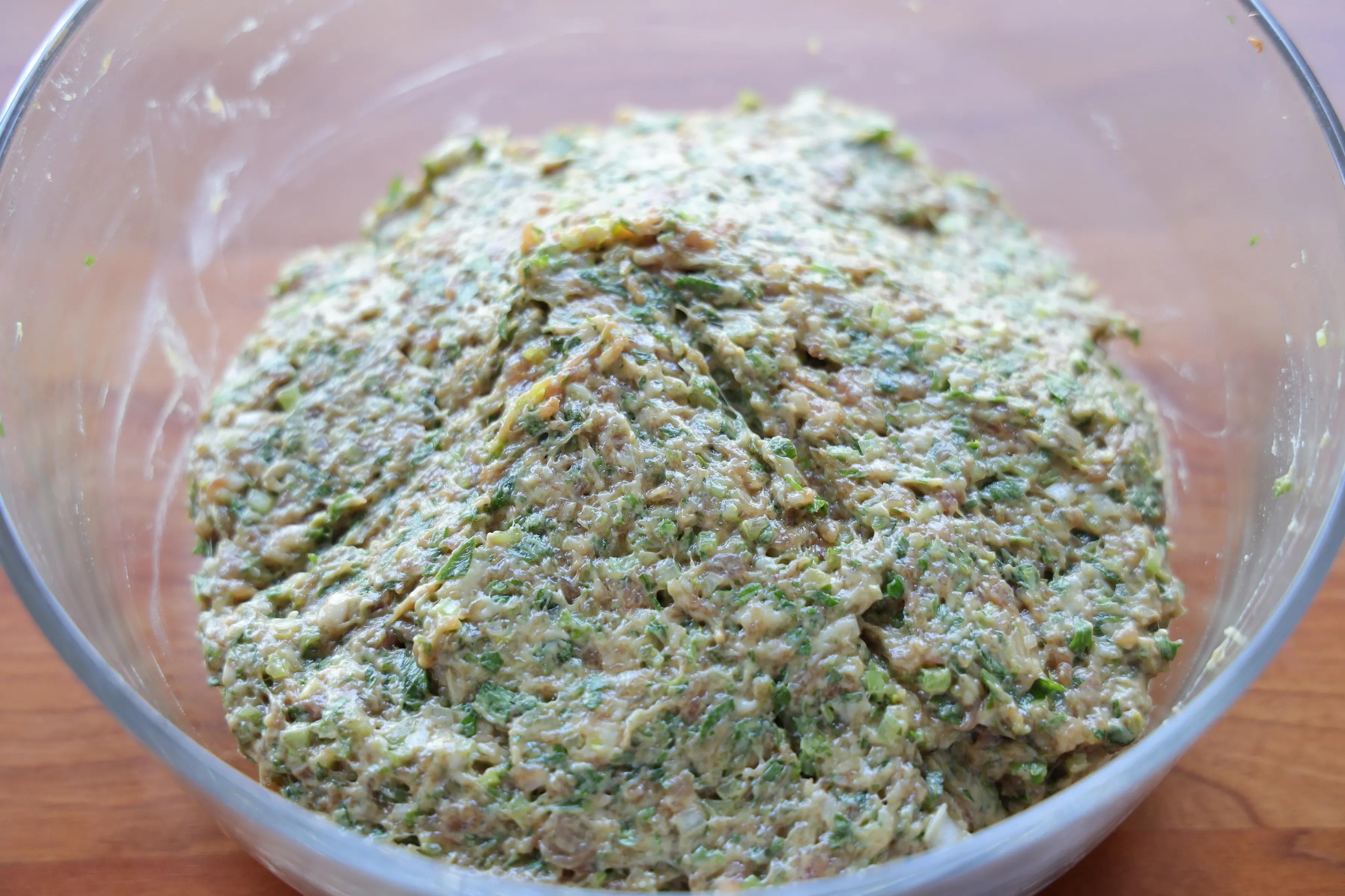 大雪将至，没有什么比一碗酸汤水饺更过瘾，酸辣爽口更开胃，超赞