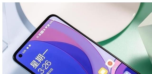 OPPOAce2|一加8T和OPPOAce2怎么选？哪个好？全面分析道出真相：这样更划算