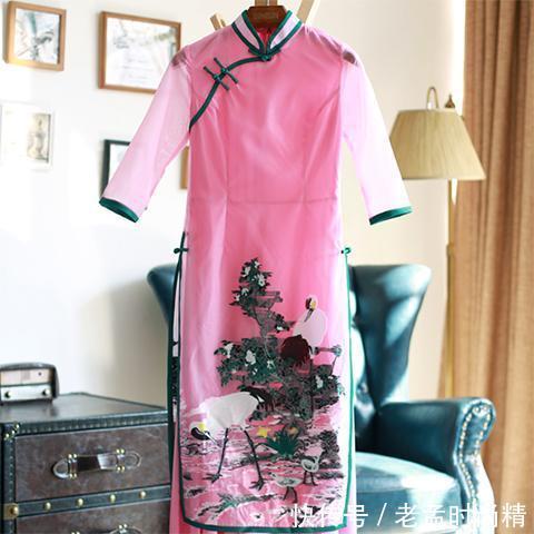 立领 微胖的女人,都知道穿旗袍连衣裙为自己加分,不想试试吗