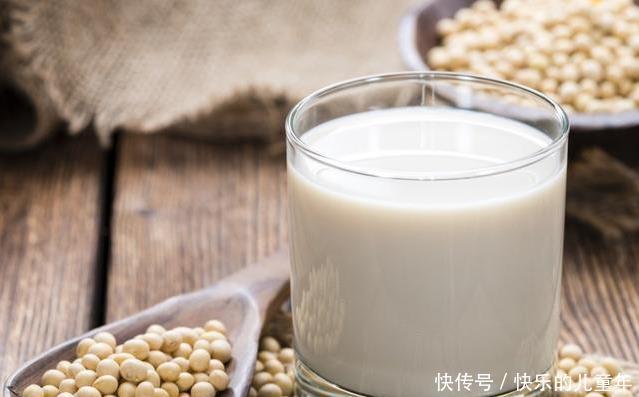 营养专家说:早上养肝最佳,多吃这3种食物,肝脏或会更健康