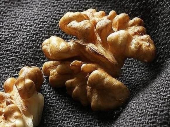 预防癌症|3大零食再贵也要天天买着吃，养生价值杠杠的，多吃不易患癌