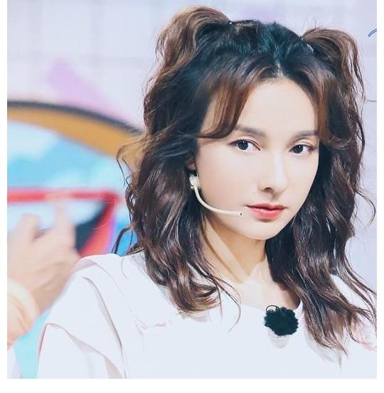 吴昕：快本停播54天后首发声，系快乐家族第一个“安全着陆”的人