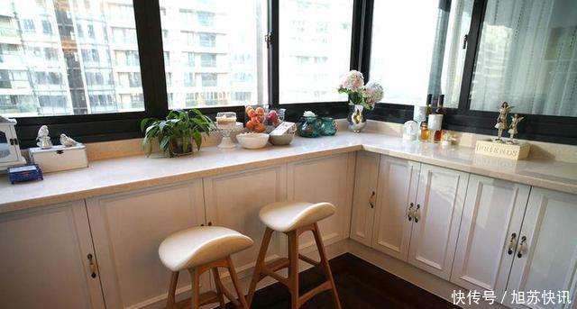 木工|阳台万万不要装吊柜了,头一次见这种设计,老木工都夸实用漂亮