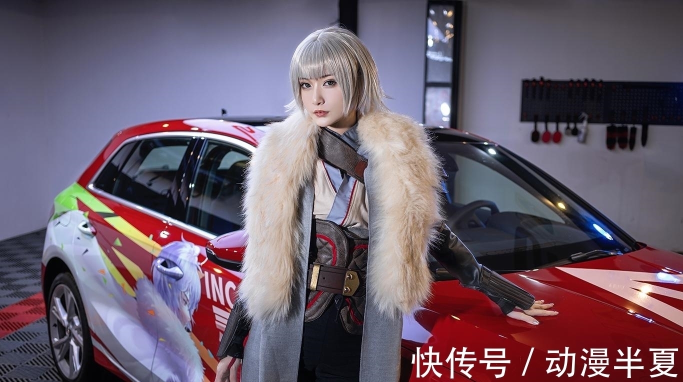 COS|小姐姐们COS《灵笼》白月魁,秒碎次元壁,这是真人版手办吧?