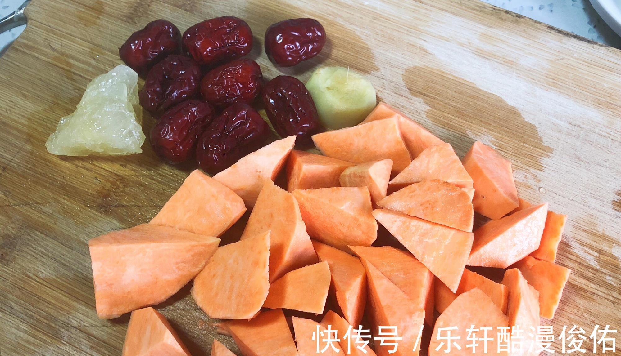 红枣|秋后渐凉,懂吃的女人多喝它,简单一炖,手脚不凉了,还暖身暖宫