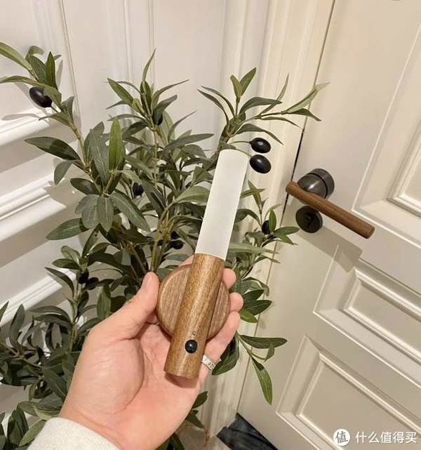 纸巾盒|这10个卧室物件,花不了几个钱,关键能让睡觉