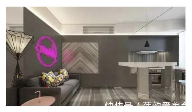 装修|北漂母女住47平房子,奇葩户型吓跑装修公司:这房子我们装不了