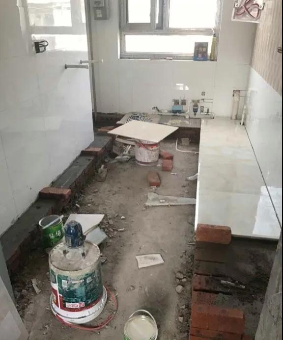吊柜|住了两年才发现橱柜这样装有多好,结实又美观,邻居看了都羡慕