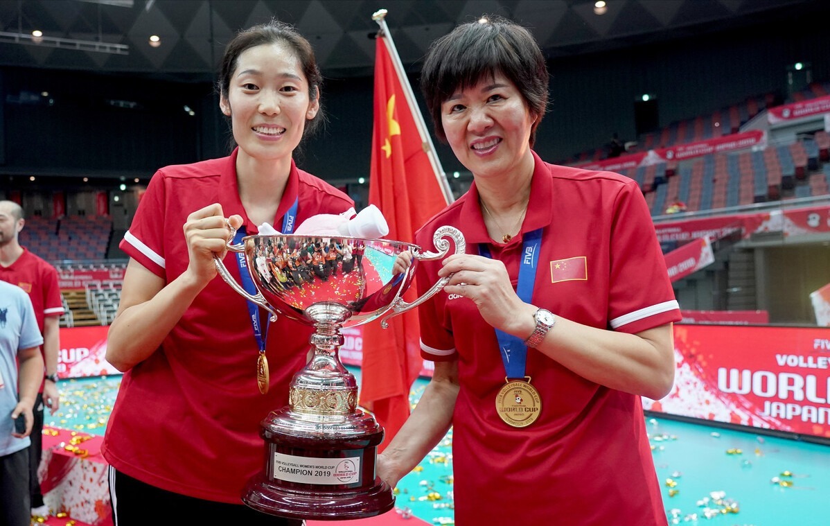 旗手|国际排联正式发文,中国女排喜获争金顶级加码,郎平奥运卫冕稳了