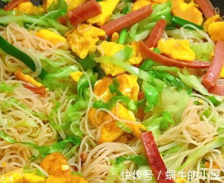 泡“米粉”时,用热水还是冷水?用错了“水”,米粉一炒就碎