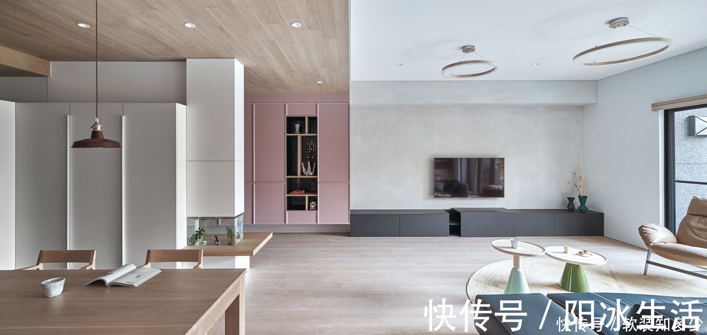 层架|一家三口住在这素雅别致的环境中,真令人羡慕,这是怎么装饰的呢