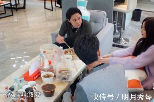 尹正|秦霄贤尹正争抢徐艺洋，为获美女芳心不惜兄弟决裂，网友：有那么好？