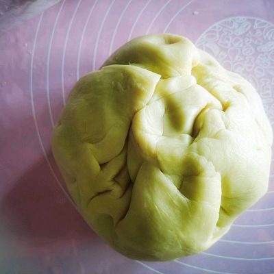 香气扑鼻|菠萝蛋黄酥
