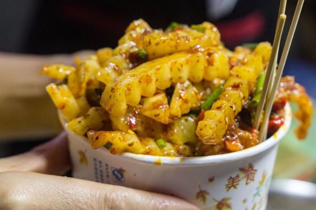 味道|小摊上凉拌菜好吃，主要是这“4样调料”，比着在家做，味道一样