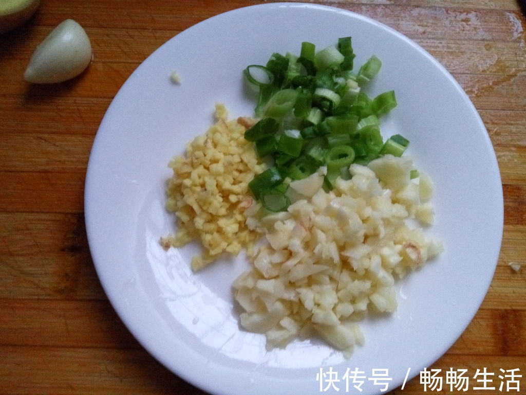 鱼香茄子|下饭菜鱼香茄子的做法，简单好学，营养美味