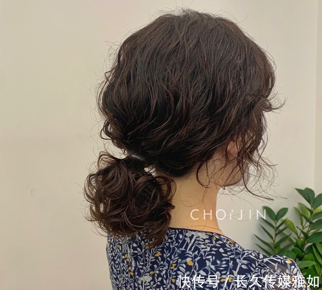 刘海|女发这样剪,无论长短都很时尚,喜欢别错过