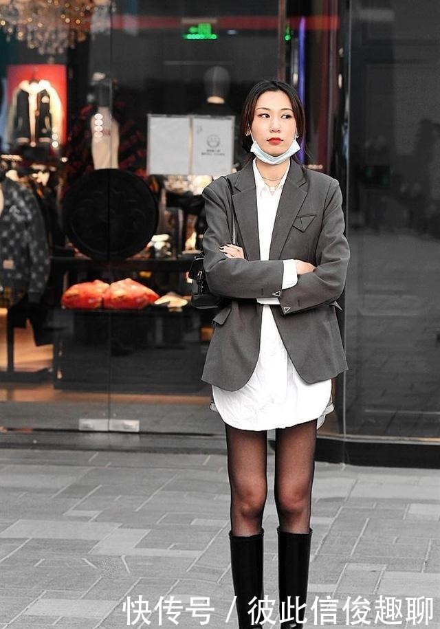 神圣|街拍美女:暗恋是神圣的,要以对方的幸福为依归!