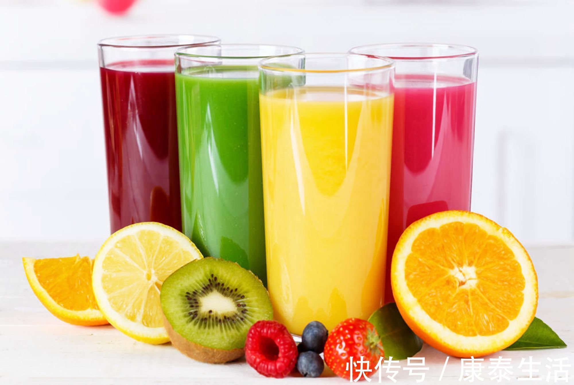 饮料|5岁孩子将饮料当水喝引肚疼,专家警告三种饮料危害不浅,需谨慎