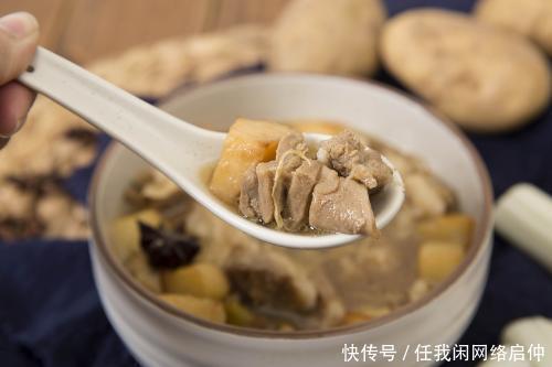 它是炖羊肉最忌讳的香料,放了它羊肉就废了,这种说法是真的吗!