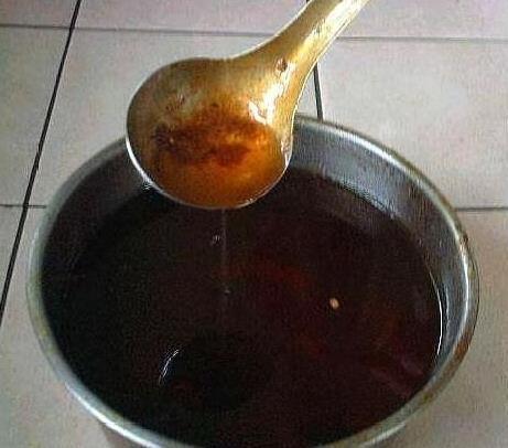 把1种“液体”留住，给君子兰“喂1勺”，不施肥也冒花苞，有效