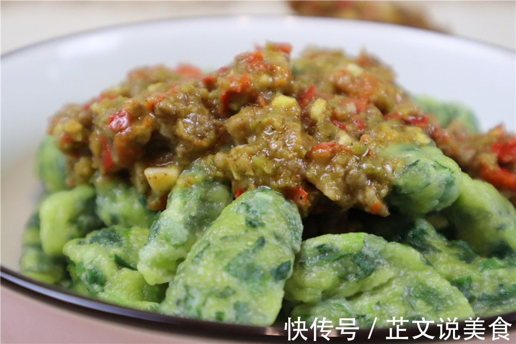 美味又营养韭菜剪刀面，营养又实惠，2元钱不到，家人都爱吃