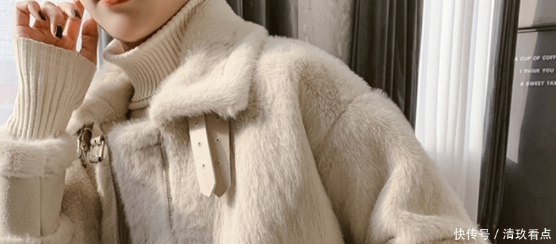 建议大家!穿羊羔毛不要配阔腿裤,土!今冬流行这么穿,超减龄
