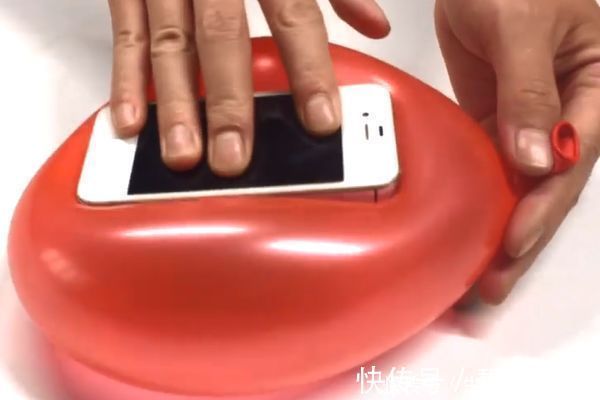 保护套|把气球装水放冰箱里冻一冻，好多人不知道有啥用，学会受用一生！