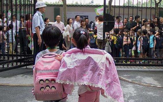 生活习惯|精致妈妈和邋遢妈妈,带出来的孩子有啥不同妈妈们别不当一回事