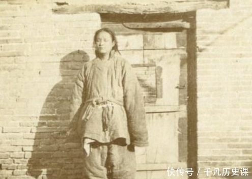 鸦片|清朝监狱的潜规则:有钱能抽鸦片,无钱受尽折磨