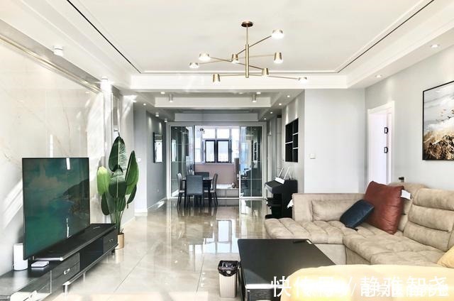 阳台|看他家新房,电视墙很大气,阳台打榻榻米很实用,忍不住晒晒全屋!