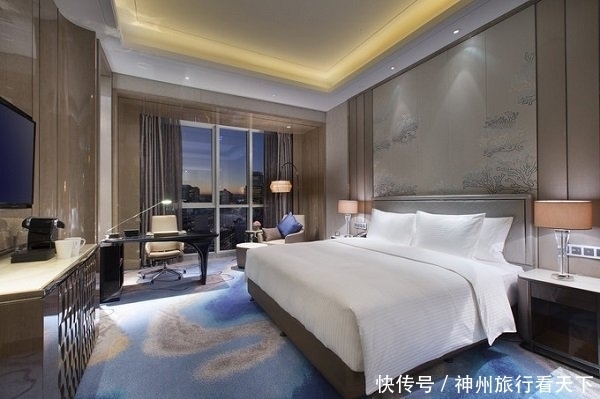 看网友旅游交流,四川旅游6天路线推荐,当地评价好的优秀导游,四川成都旅游景点攻略