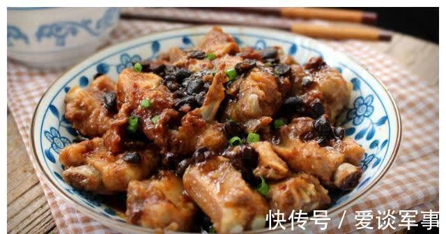 土豆牛肉焖饭|春天，多用这3种食材给孩子做菜，营养补脑，贵也别省，别不懂