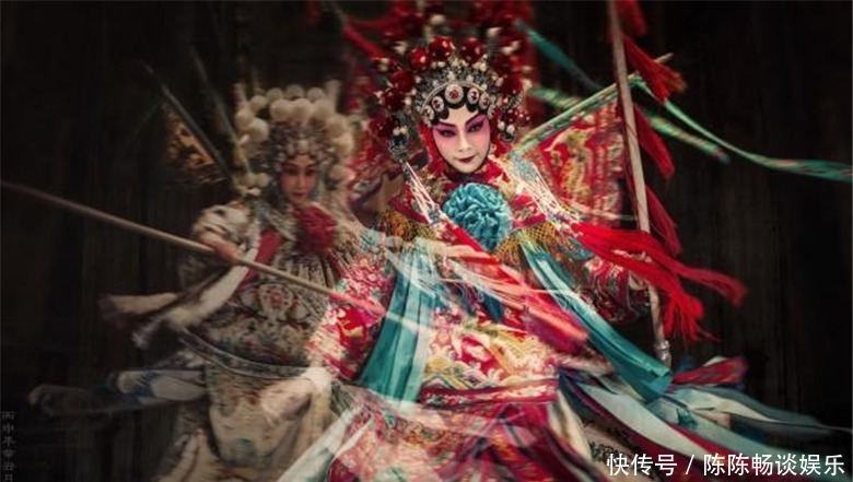 他是京剧四大名旦之一,被父亲卖两次被师父压榨,终功成名就