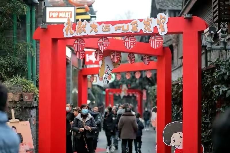 景区|猜灯谜、迎瑞雪！大年初一，各地年味儿活动好热闹