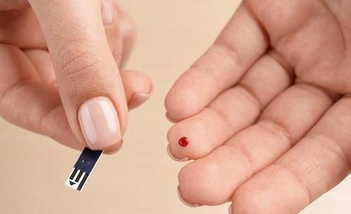 糖尿病|糖尿病人什么时候该住院?若出现这“4种情况”,别拖延了