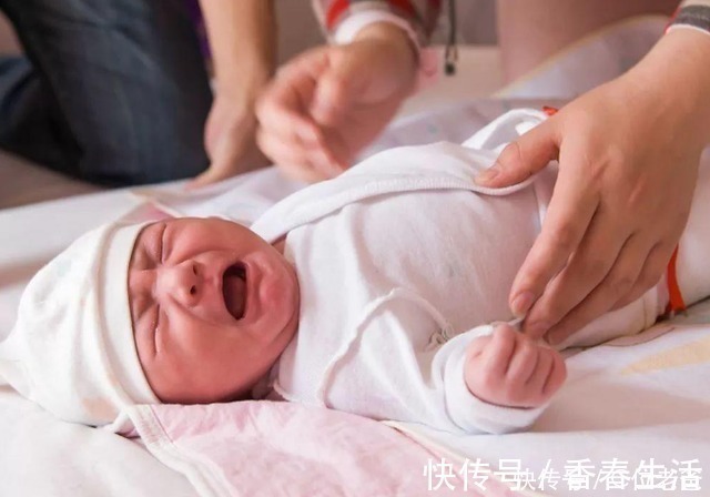 颈椎|“枕枕头”与“不枕枕头”的孩子,从小差距大,家长别忽视了