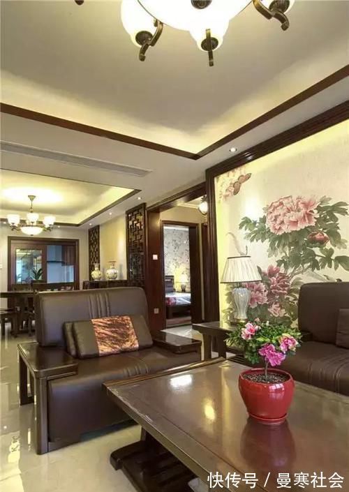 新中式|140平新中式大宅,好喜欢牡丹花画背景墙,雍容富贵,沉稳大气