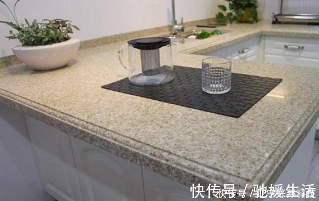 人造石|厨房想要保持洁净,橱柜台面选择不可忽视,细节做好有帮助