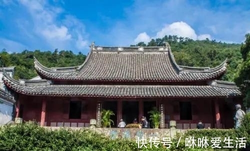 宁波市|浙江有一寺庙超怪异，不供佛像也无僧人，游客却源源不断？