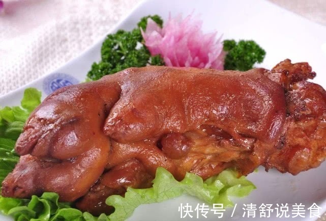 卤猪蹄时，有一个步骤不能少，这样做出的猪蹄更香更入味