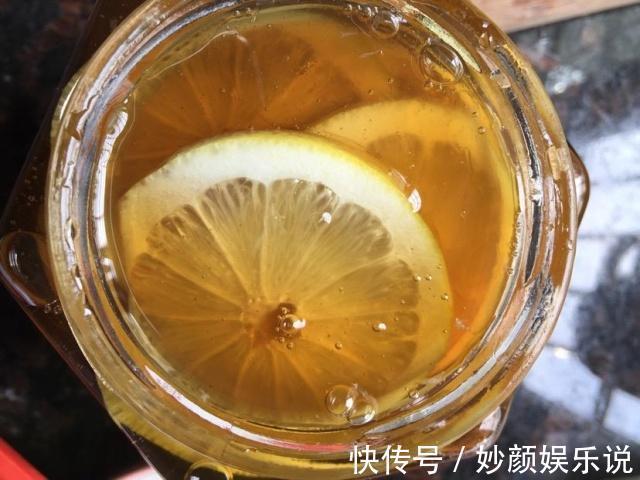 防晒|维生素C可以养颜美白,但是要会吃才行,一定记住2个时刻吃