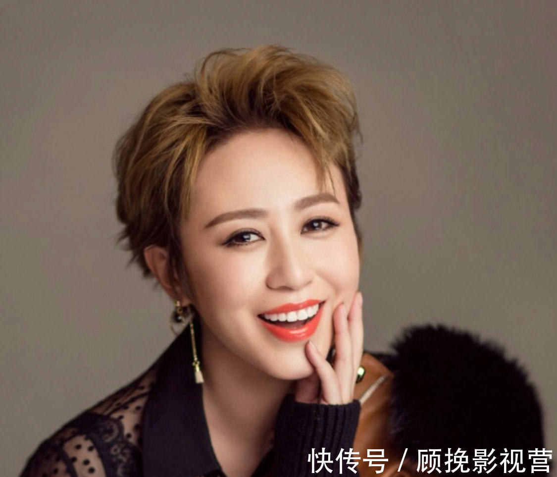 馬麗曬通告單一頭霧水,合體沈騰錄新綜藝,驢上的道具亮了!