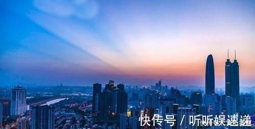 房子|房地产左右为难，买不起房卖不出房，经济学家有话说