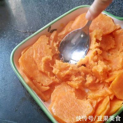 苹果馅饼|#我的养生日常-远离秋燥#红薯苹果馅饼