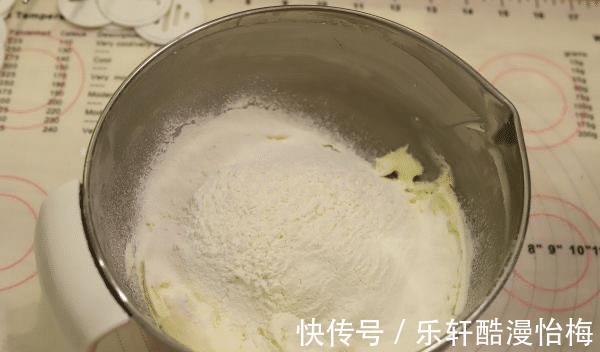 步骤|只要家里有烤箱,就能做出来的美味酥到掉渣的珍妮曲奇