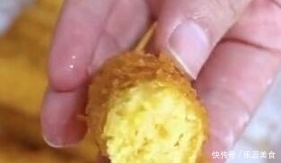 饺子皮新吃法,5分钟做一锅煎饼,酥脆好吃,美味又香,上桌抢光