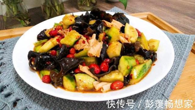 鸡精|美味的下酒菜，饭店吃不到，自己做的更有味道！